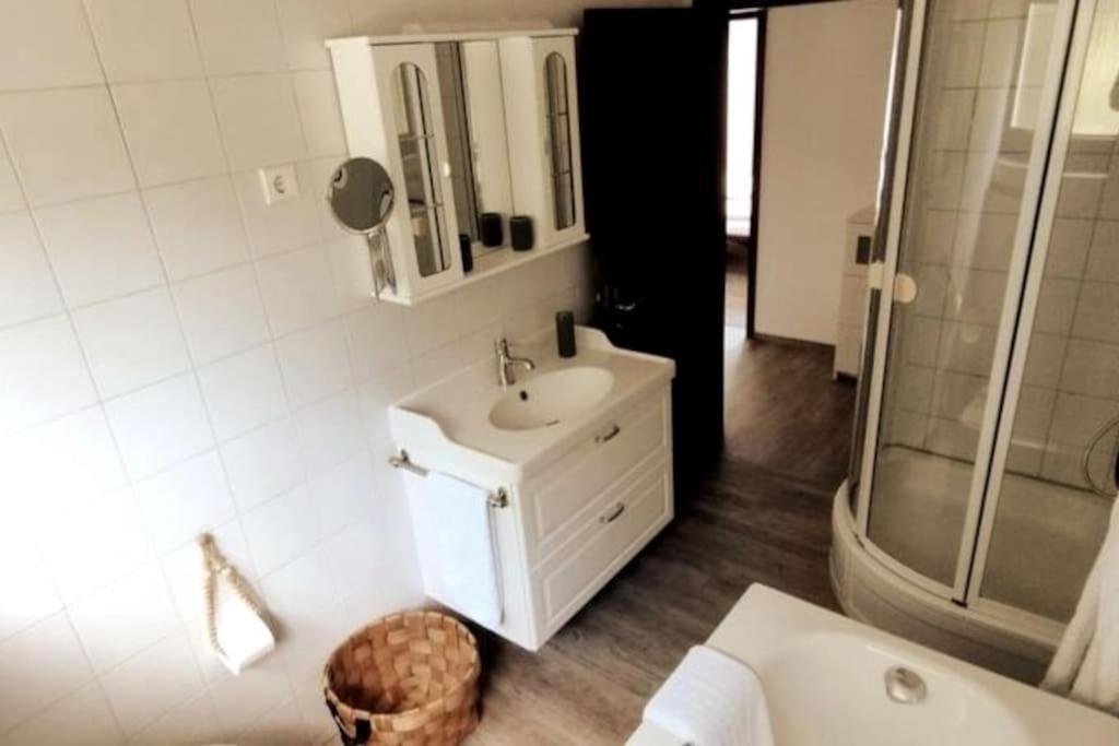 Ferienwohnung Zur Dicken Berta Wolfegg ภายนอก รูปภาพ
